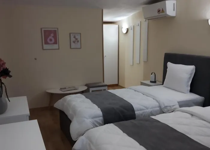 Ξενοδοχείο Victoria Family 2*